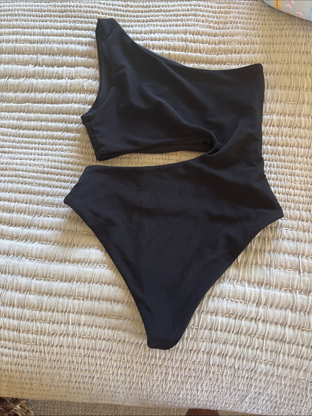 Beach Riot Black One-Shoulder Ribbed Cutout Swimsuit - Picture 3 of 3